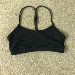 LULULEMON black sports bra